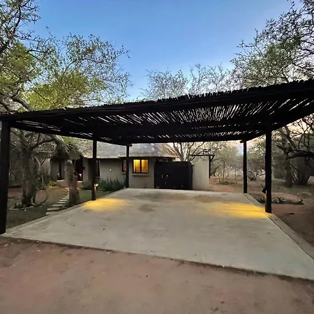 10 Raptors Lodge Hoedspruit Exterior foto