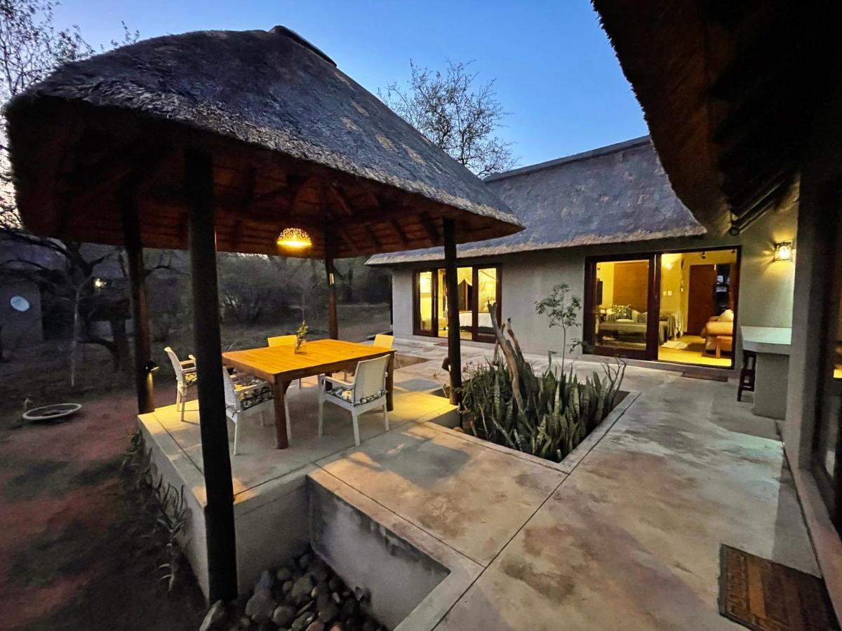 Chalet 10 Raptors Hoedspruit